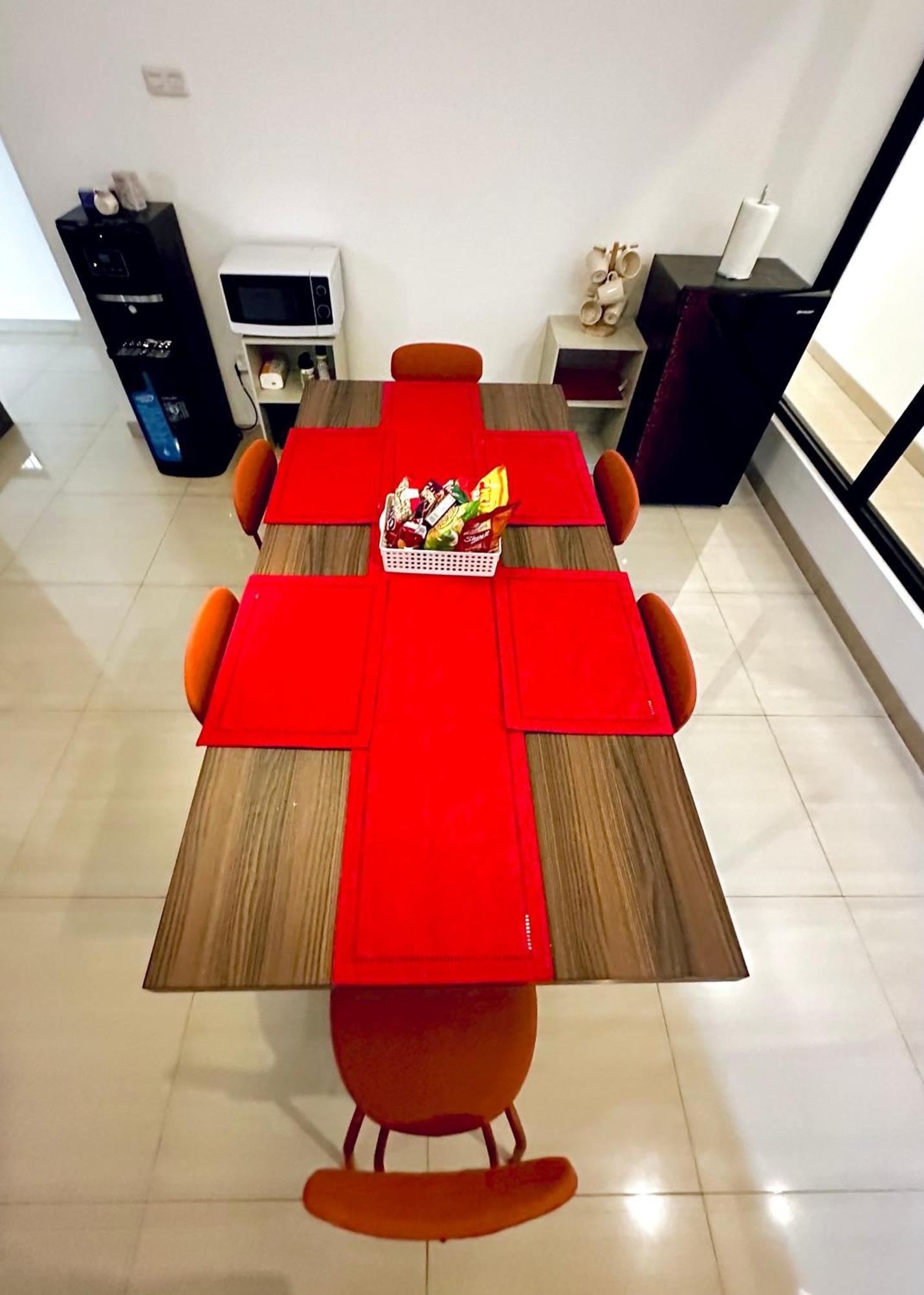 4-Bedroom Home In South Jakarta Nuansa Swadarma Residence By Le Ciel Hospitality ภายนอก รูปภาพ